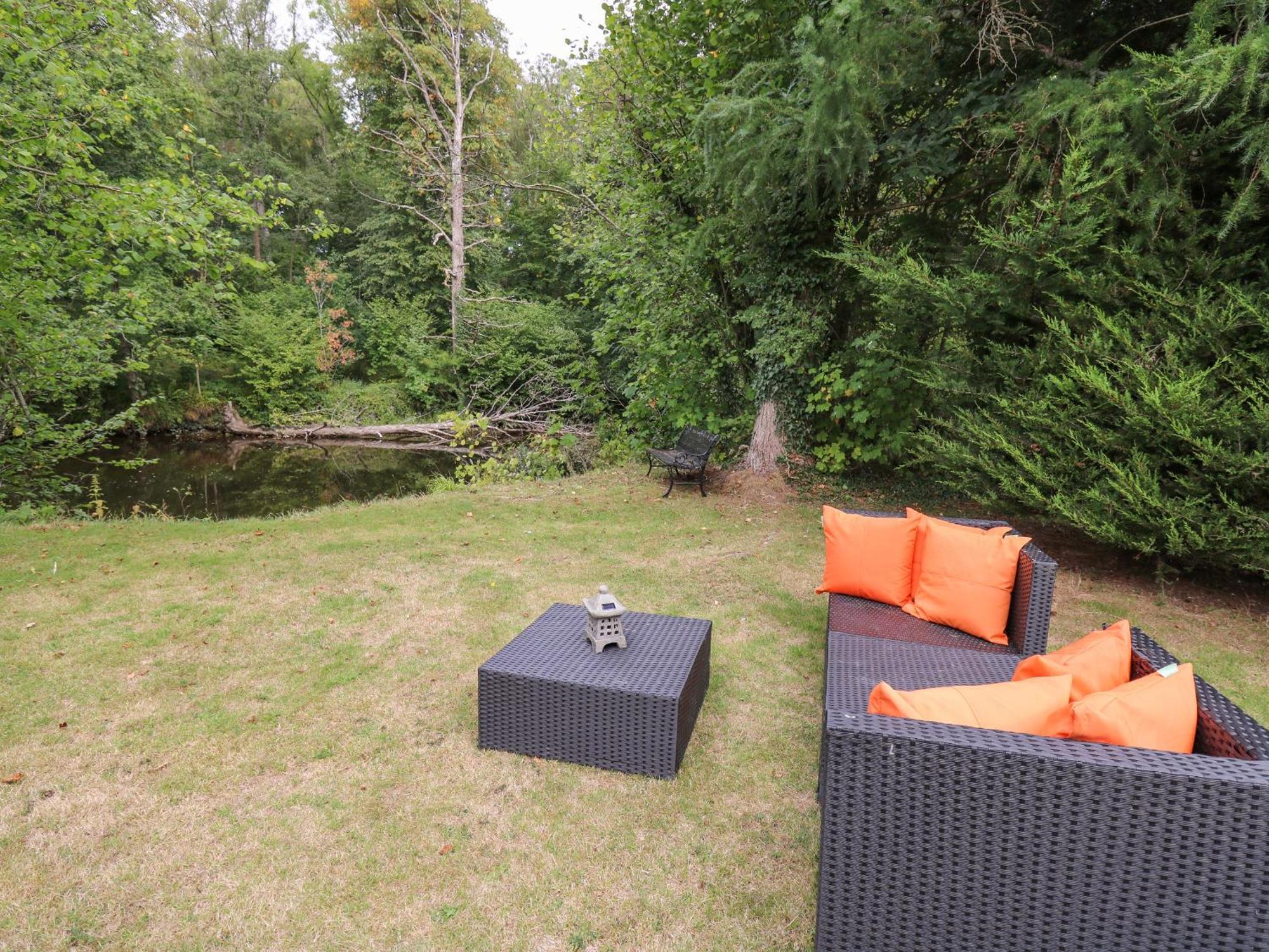 Riverside Rest Builth Wells Exterior photo